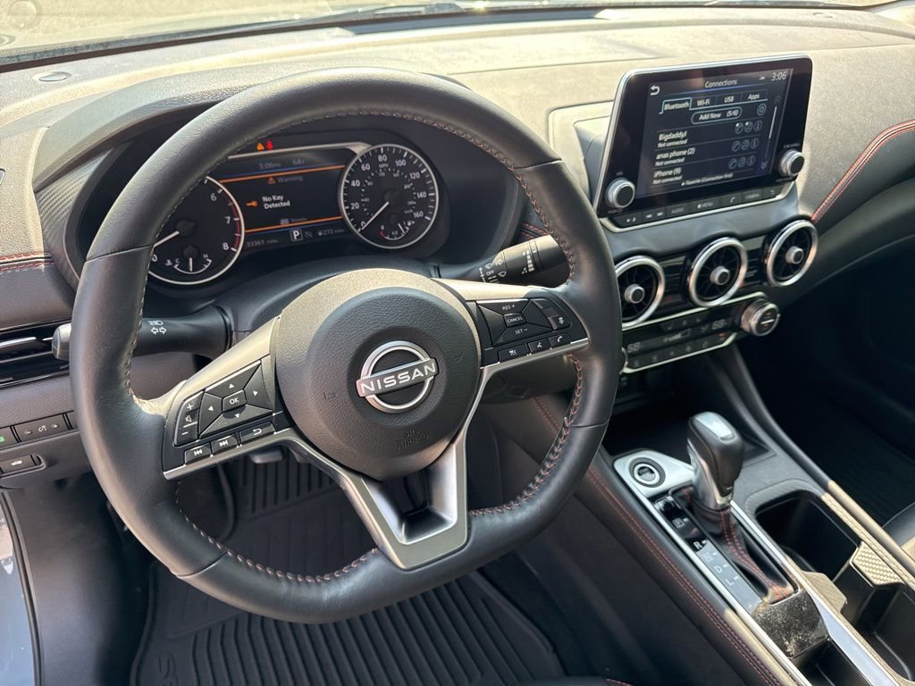 Used 2024 Nissan Sentra SR w/ SR Premium Package image 21