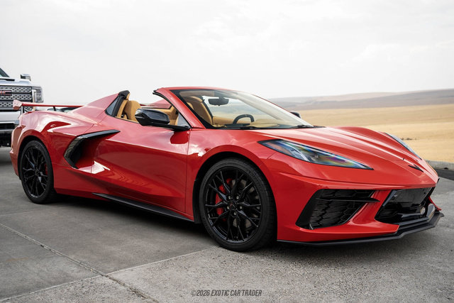 Used 2023 Chevrolet Corvette Stingray Premium Conv w/ Z51 Performance Package RWD image 12