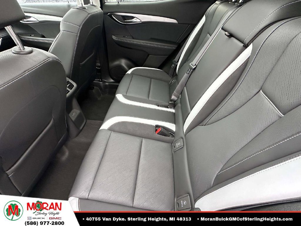 Certified 2025 Buick Envision Sport Touring AWD/4WD image 11