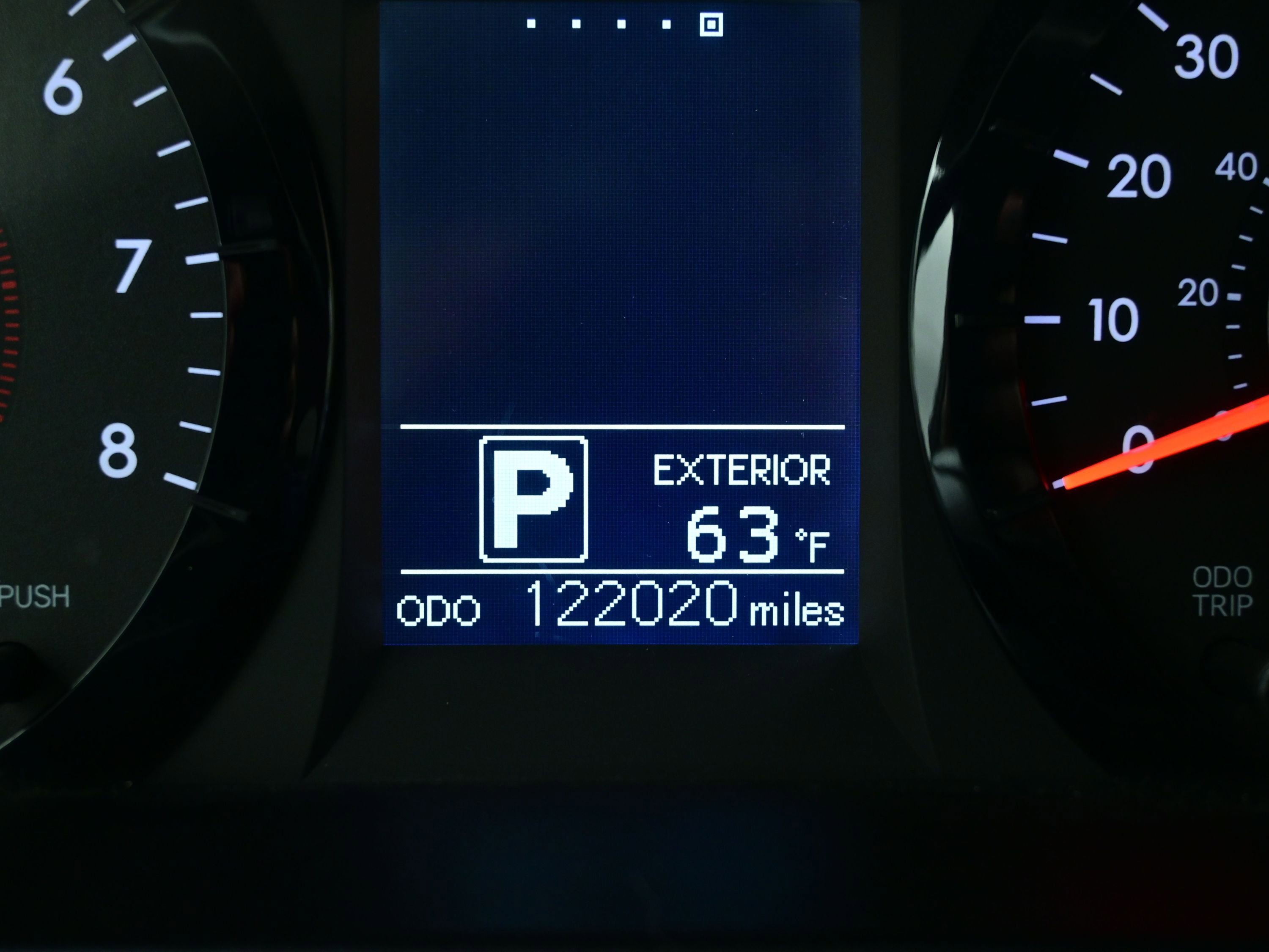 Used 2015 Toyota Sienna LE image 25
