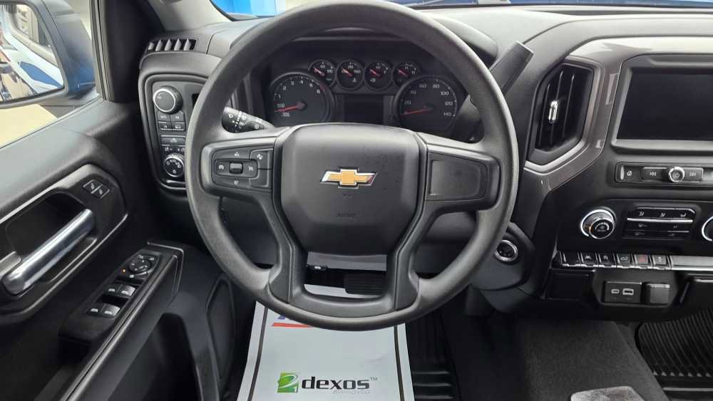 Used 2024 Chevrolet Silverado 1500 Custom image 10