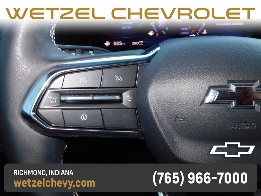 Used 2025 Chevrolet Traverse Z71 w/ Driver Confidence Package AWD/4WD image 36