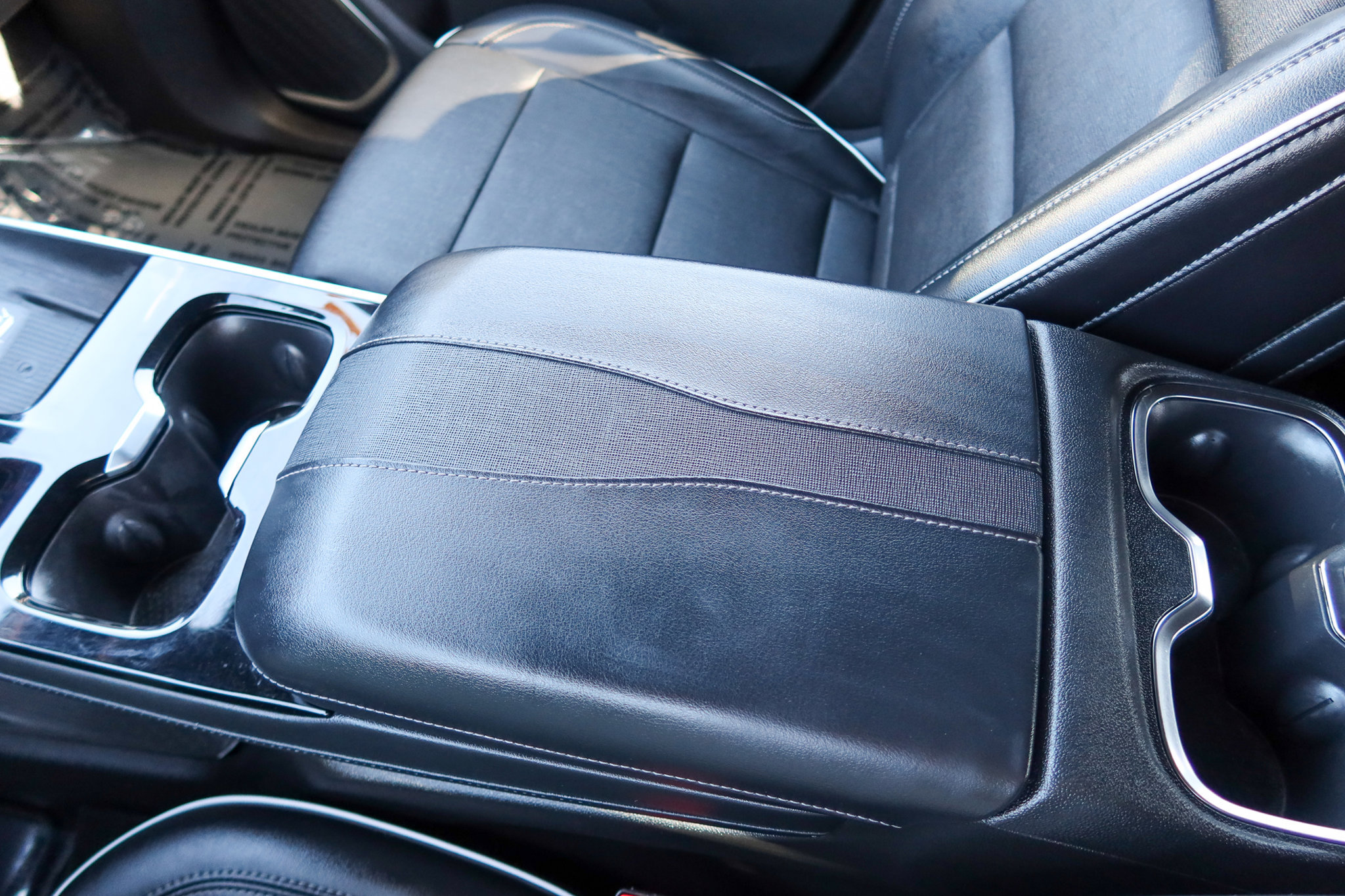 Used 2025 Buick Enclave Preferred FWD image 22