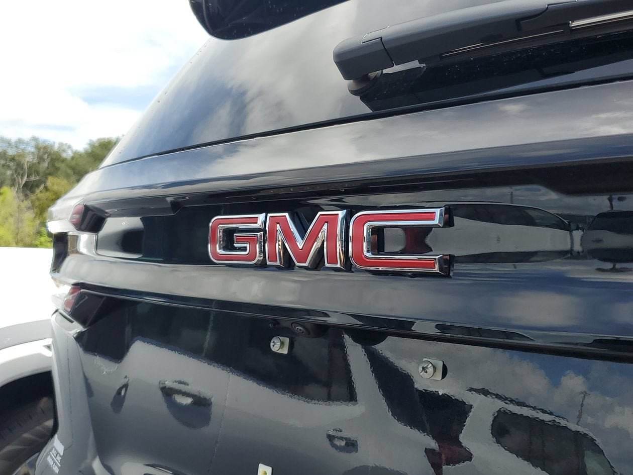 New 2026 GMC Acadia Elevation w/ Elevation Premium Package FWD image 7