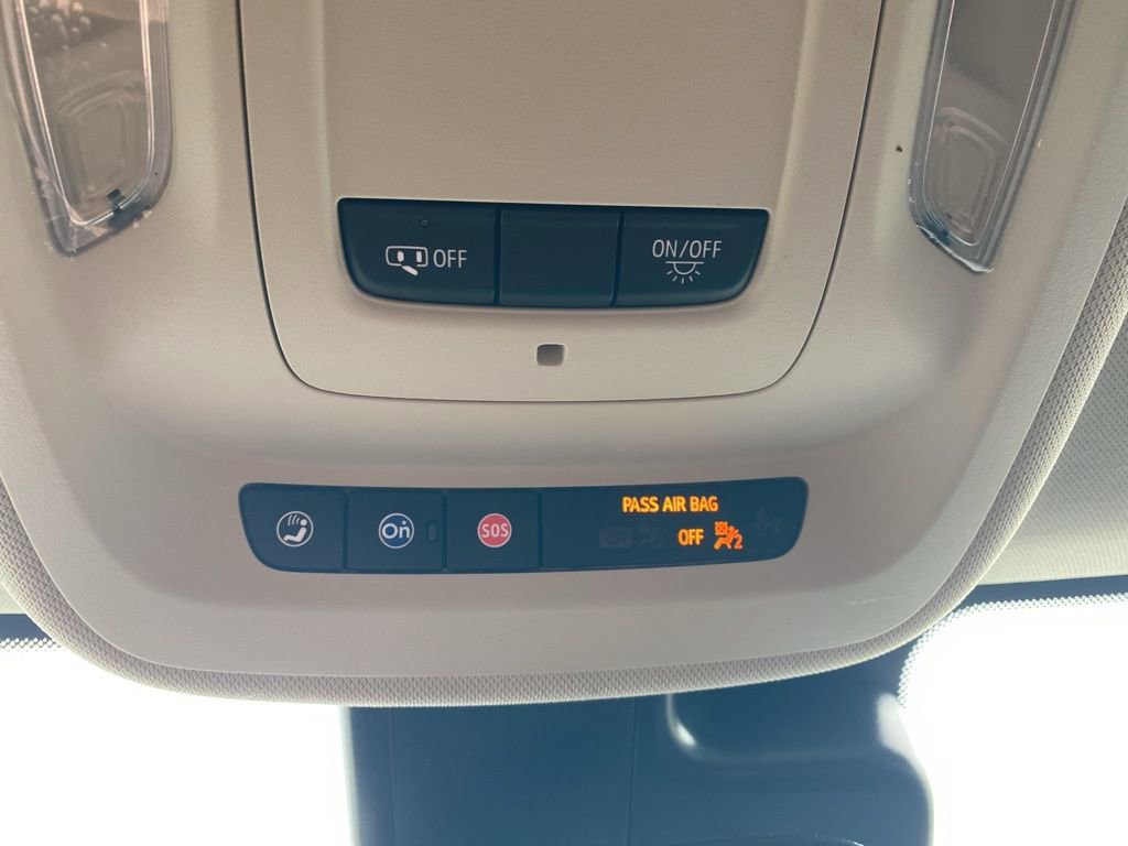 Used 2023 Buick Envision Essence w/ Sport Touring Package image 29