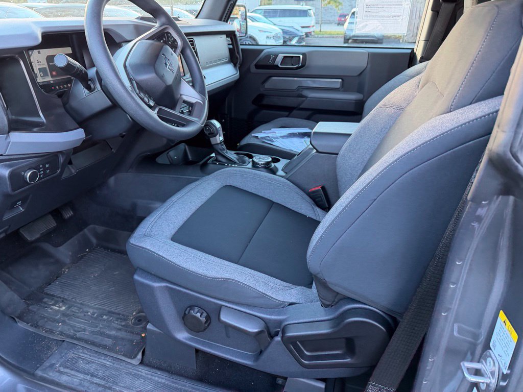 Used 2021 Ford Bronco 2-Door w/ Sasquatch Package AWD/4WD image 7