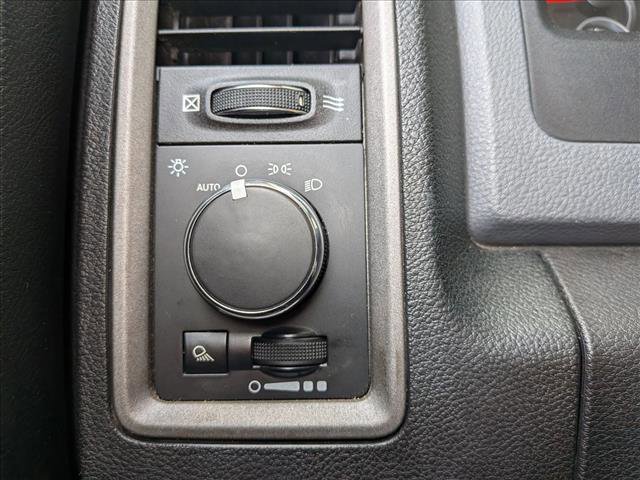 Used 2014 RAM 1500 Tradesman w/ Exterior Appearance Group image 11