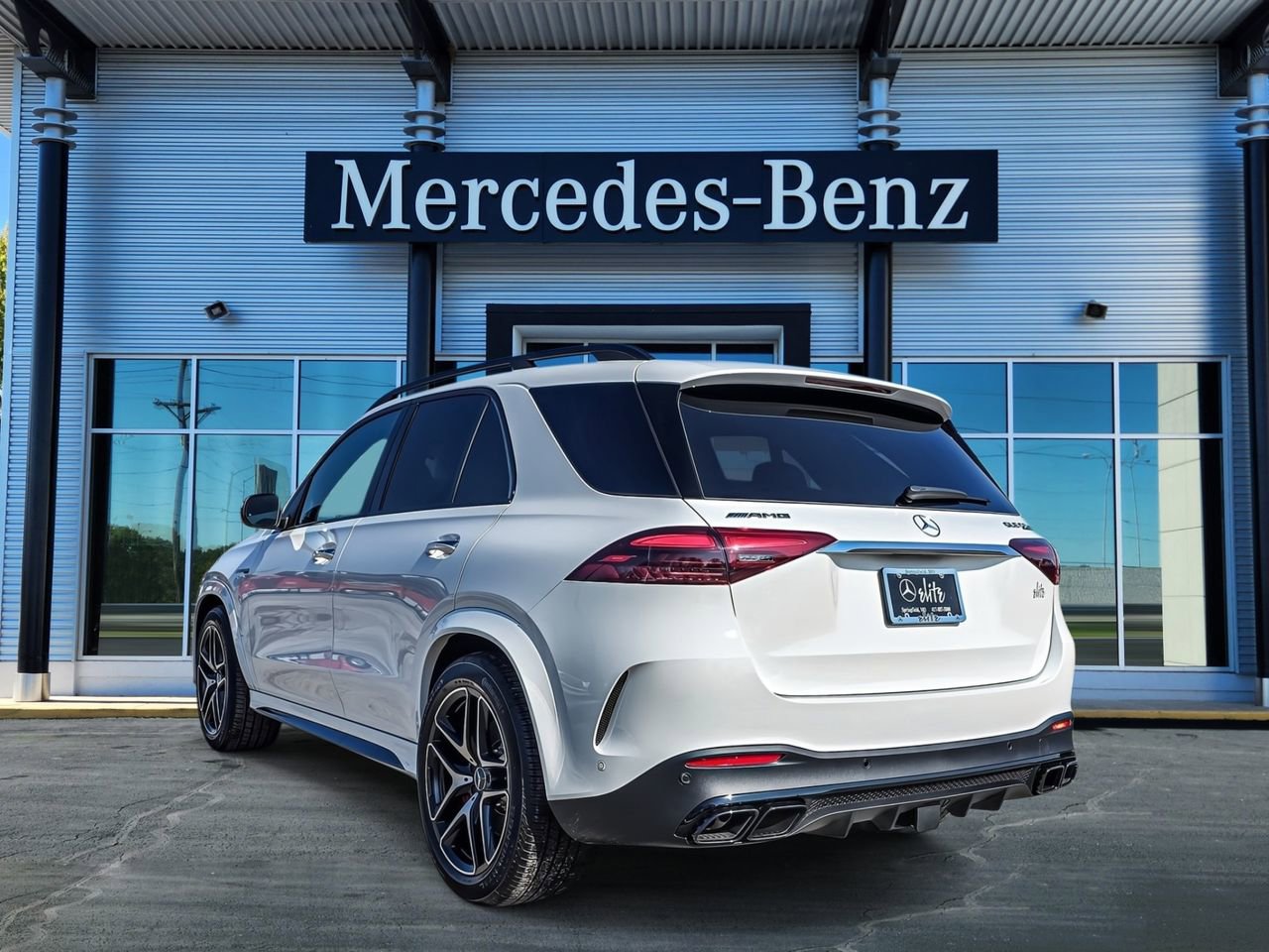 New 2026 Mercedes-Benz GLE 63 AMG S image 4