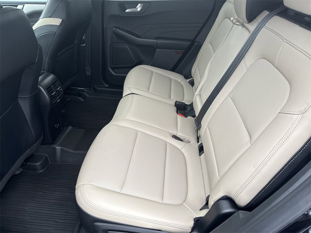 Used 2021 Ford Escape SEL w/ Class II Trailer Tow Package image 20