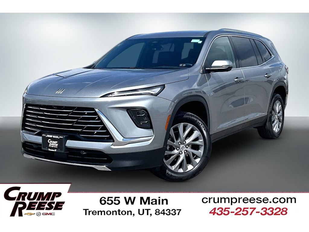Used 2025 Buick Enclave Preferred AWD/4WD image 1