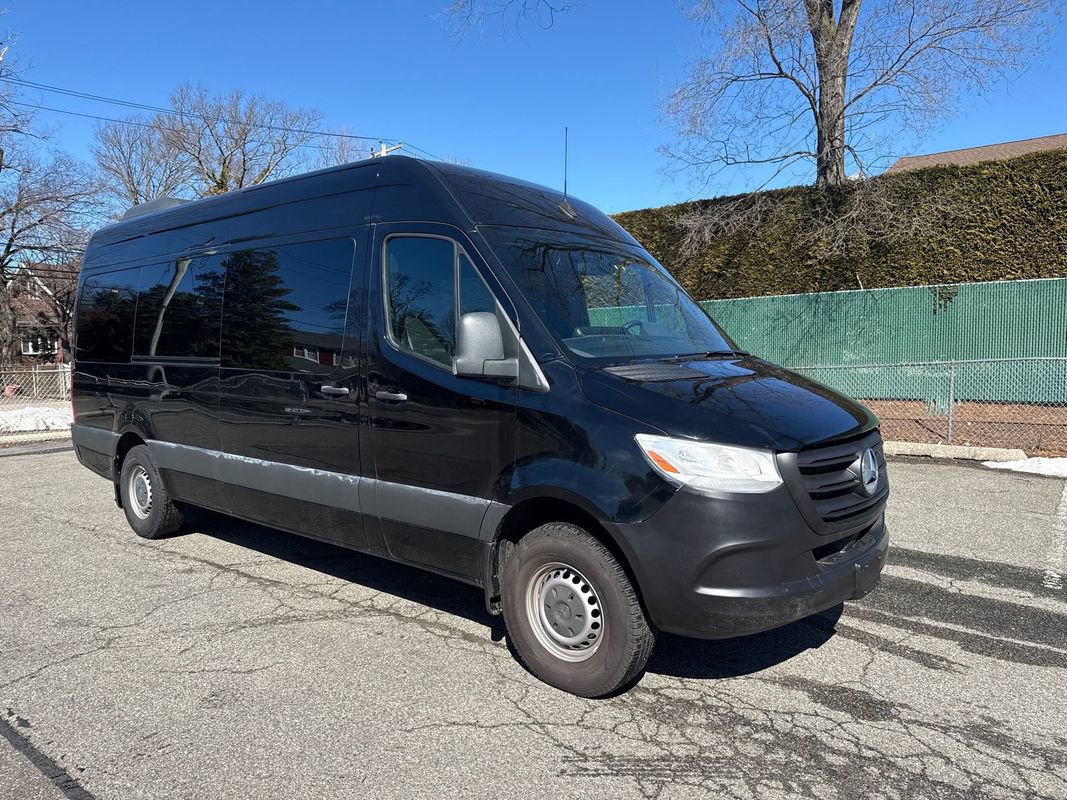 Used 2019 Mercedes-Benz Sprinter 2500 w/ Driver Convenience Package image 10
