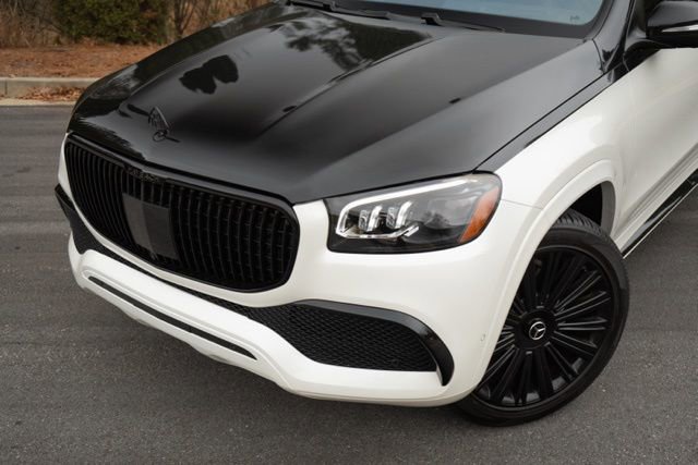 Used 2021 Mercedes-Benz Maybach GLS 600 4MATIC image 3