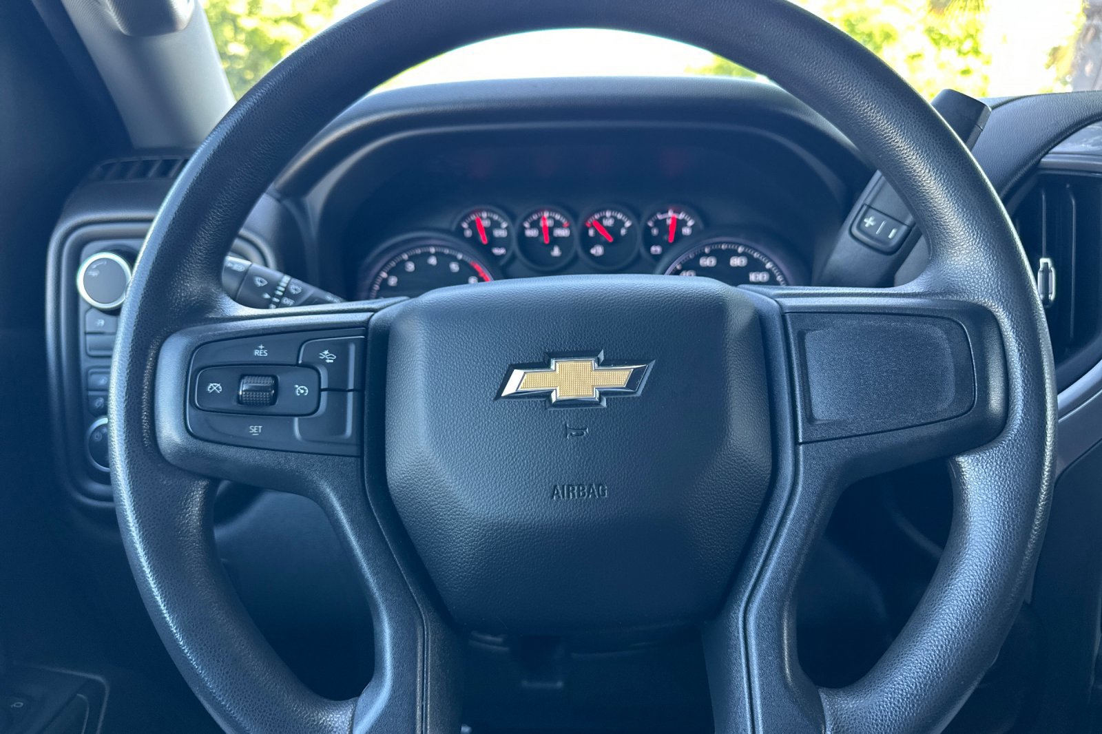 Used 2024 Chevrolet Silverado 2500 Custom w/ Custom Value Package image 22