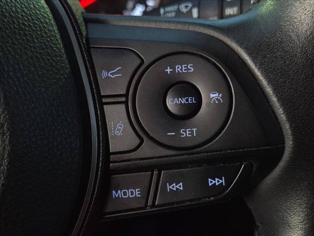 Used 2019 Toyota RAV4 XLE Premium w/ Cold Weather Package FWD image 15