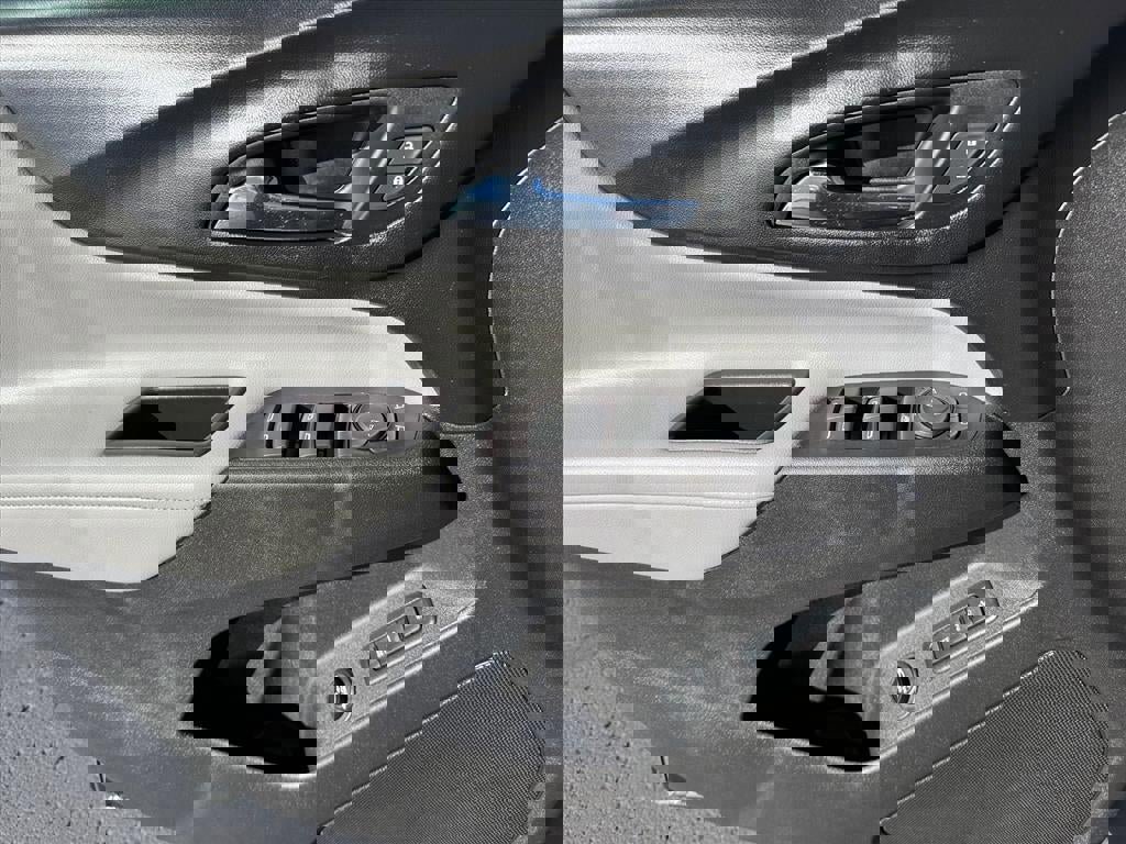 Certified 2021 Chevrolet Equinox Premier image 16