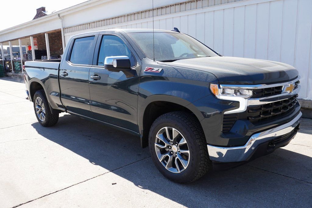 New 2026 Chevrolet Silverado 1500 LT w/ Z71 Off-Road Package image 2