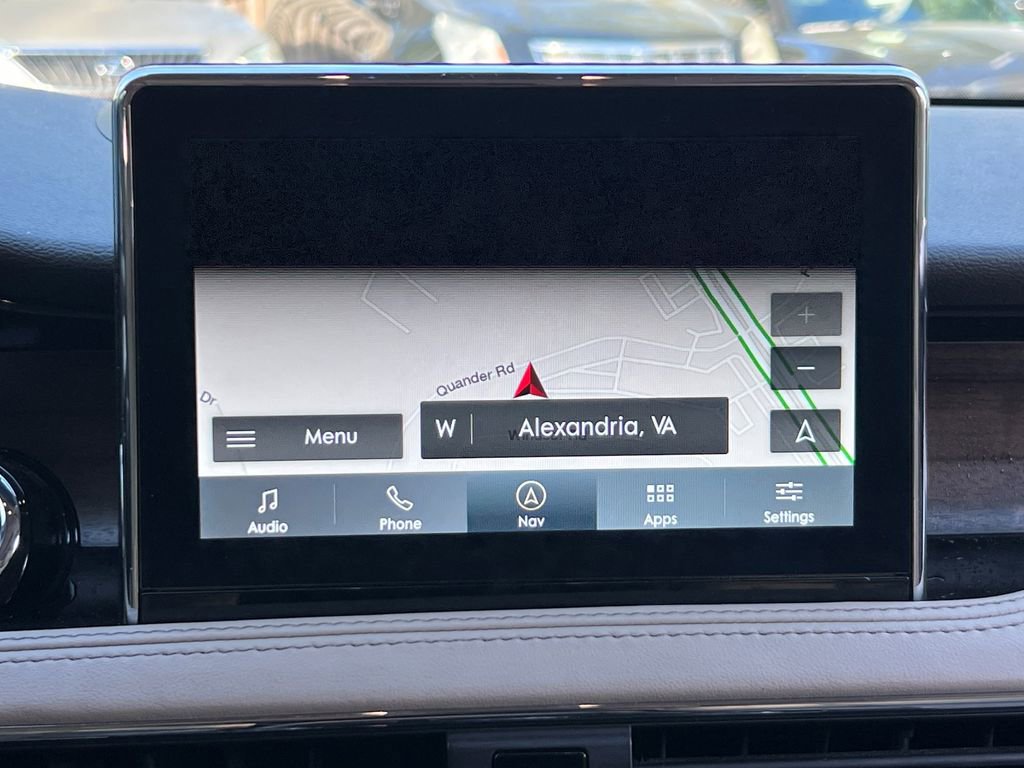 Used 2022 Lincoln Corsair Reserve w/ Equipment Group 201A image 21