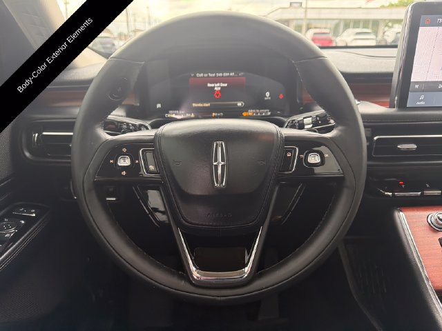 Used 2023 Lincoln Aviator Reserve w/ Equipment Group 201A AWD/4WD image 17