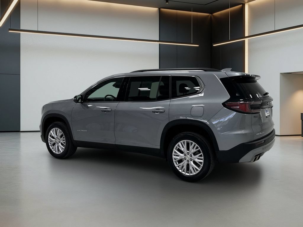 Used 2024 GMC Acadia Elevation w/ Luxury Package FWD image 3