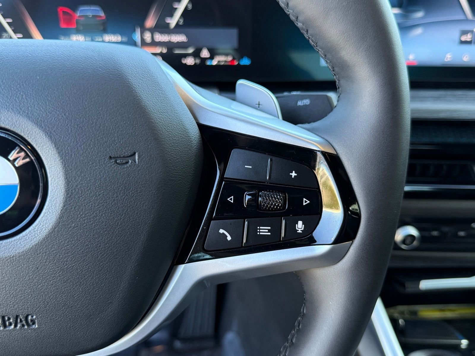 Used 2025 BMW 330i 330i w/ Convenience Package image 26