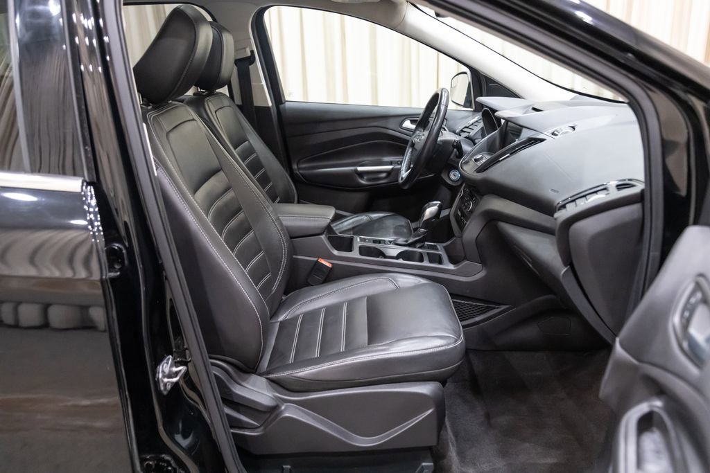 Used 2018 Ford Escape SEL image 11