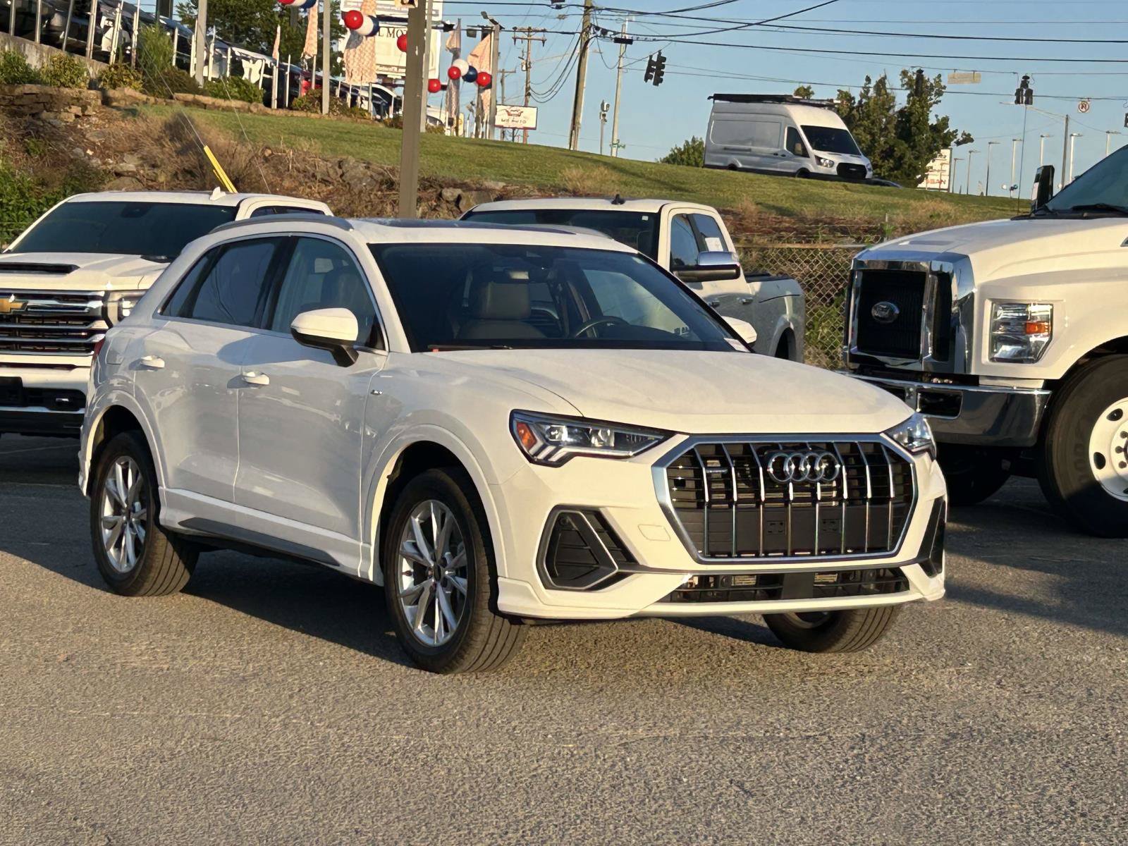 Used 2025 Audi Q3 2.0T Premium