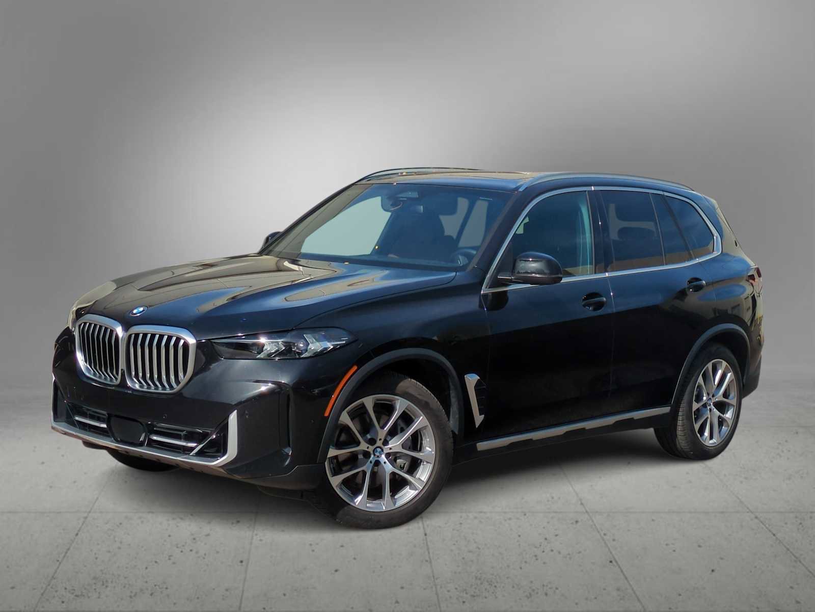 Certified 2024 BMW X5 xDrive40i w/ Parking Assistance Package video 1
