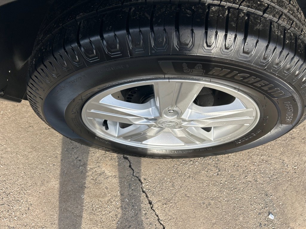 Used 2020 Chevrolet Trax LS w/ Tint and Cruise Package image 9