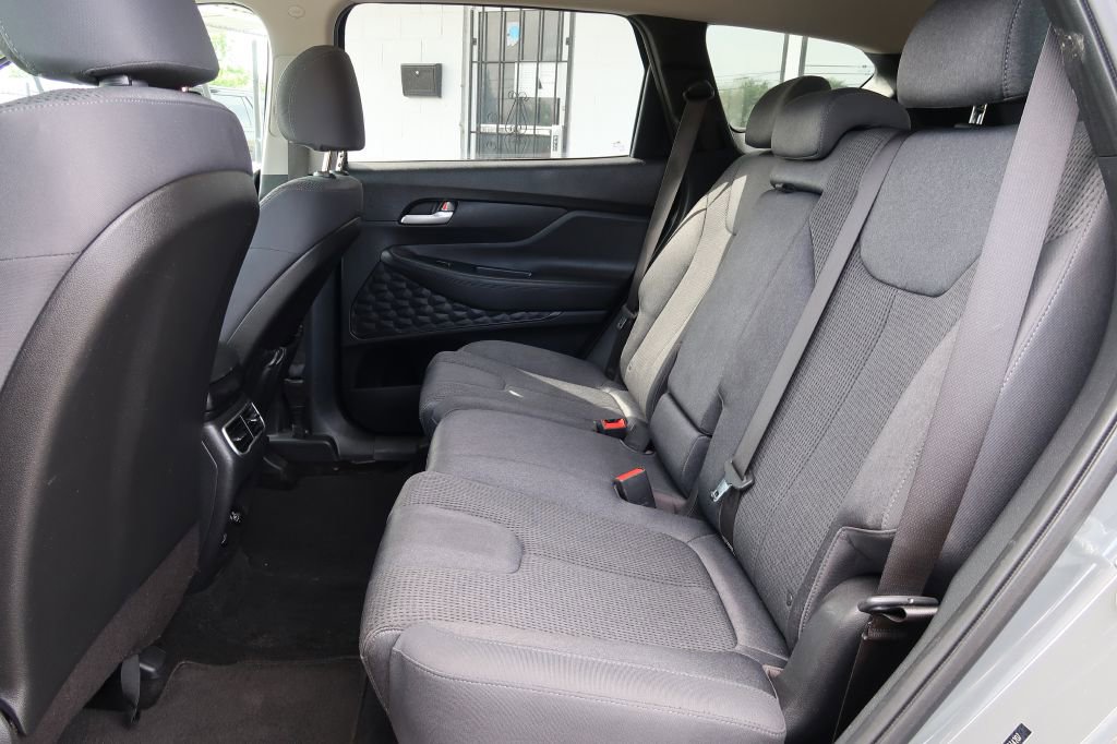 Used 2021 Hyundai Santa Fe SEL FWD image 8