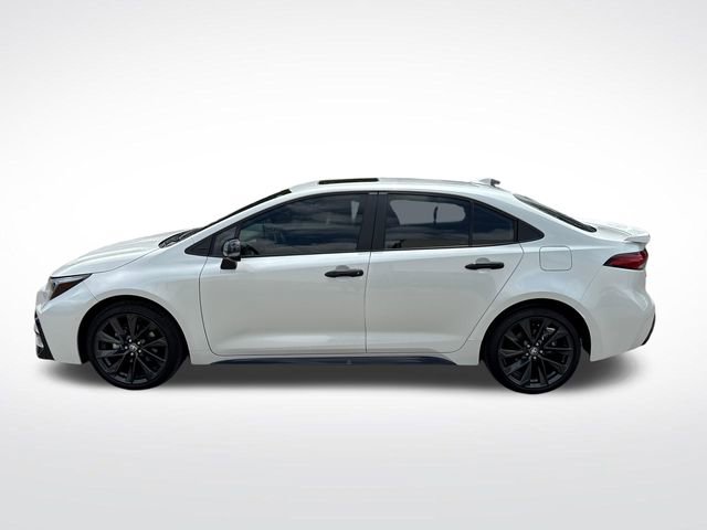 Used 2026 Toyota Corolla XSE FWD image 2