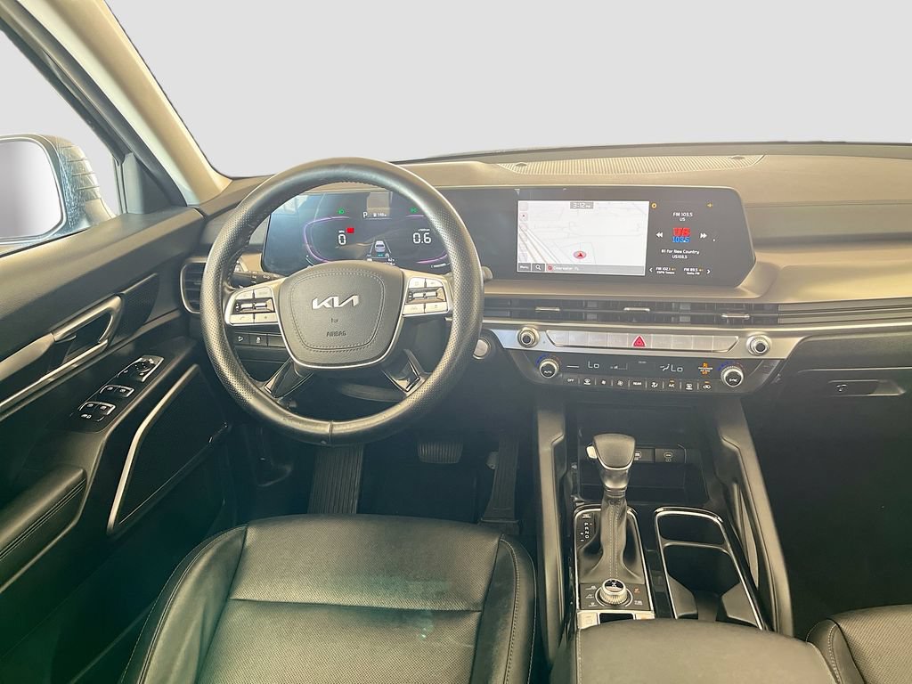 Used 2023 Kia Telluride LX AWD/4WD image 22