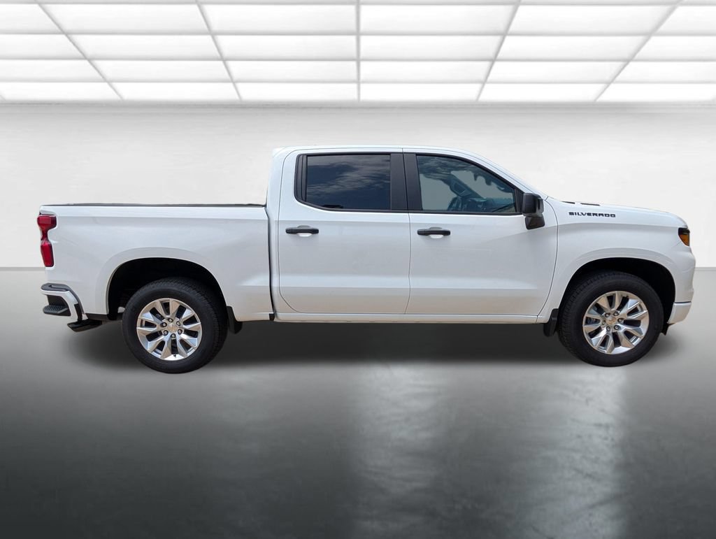 New 2026 Chevrolet Silverado 1500 Custom w/ LPO, Dark Essentials Package RWD image 27