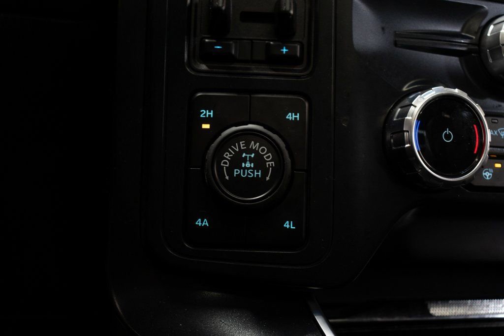 Used 2025 Ford F150 Raptor image 39