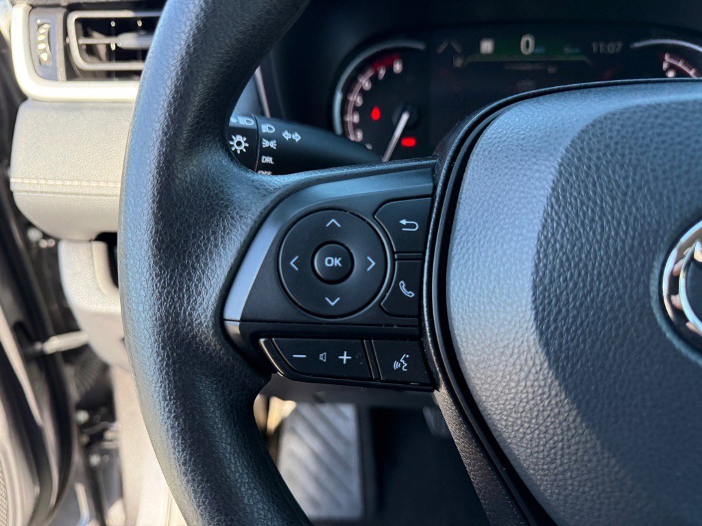 Used 2024 Toyota RAV4 LE image 25