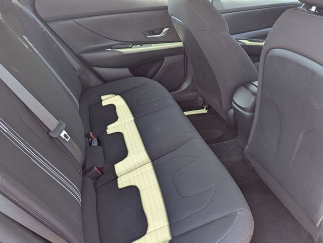 Used 2023 Hyundai Elantra SEL w/ Cargo Package FWD image 29