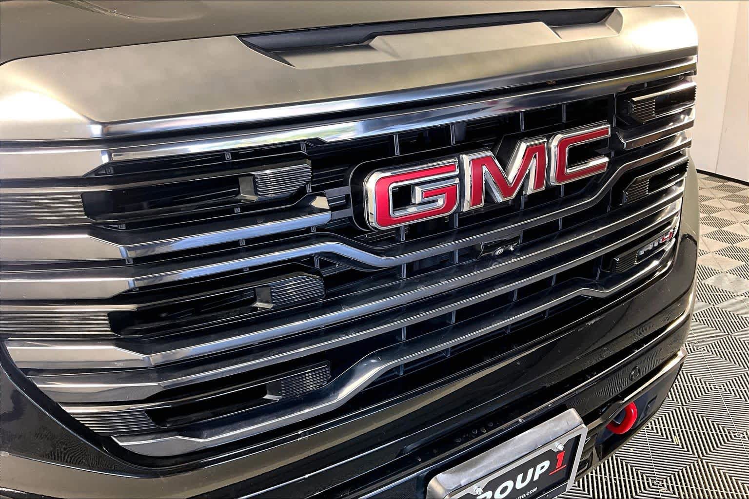 Certified 2023 GMC Sierra 1500 AT4 w/ AT4 Premium Package AWD/4WD image 29