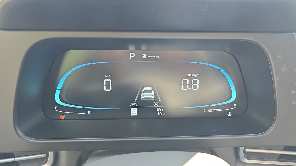 New 2026 Hyundai Elantra SE FWD image 17