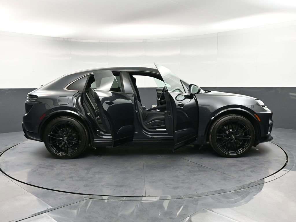 Certified 2024 Porsche Macan Turbo Electric image 39