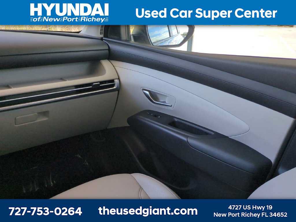 Certified 2025 Hyundai Tucson SEL FWD image 19