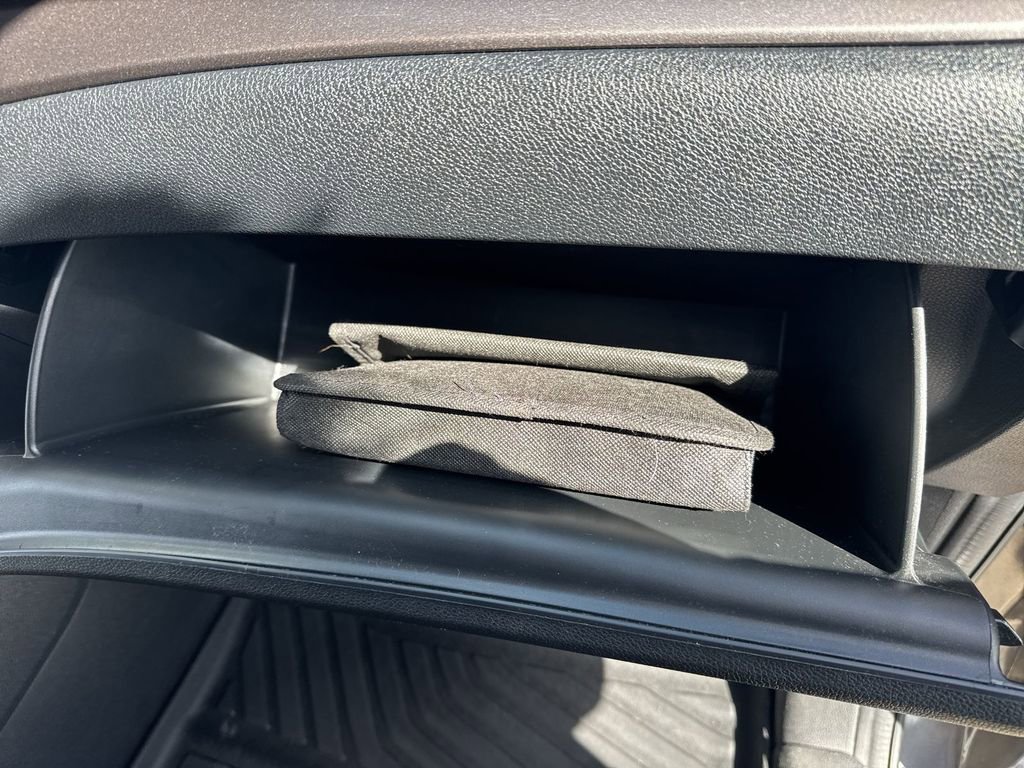 Used 2022 Honda Pilot Special Edition image 36