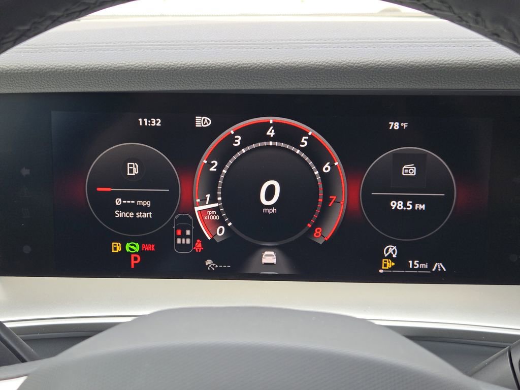 New 2026 Volkswagen Tiguan SE R-Line image 13