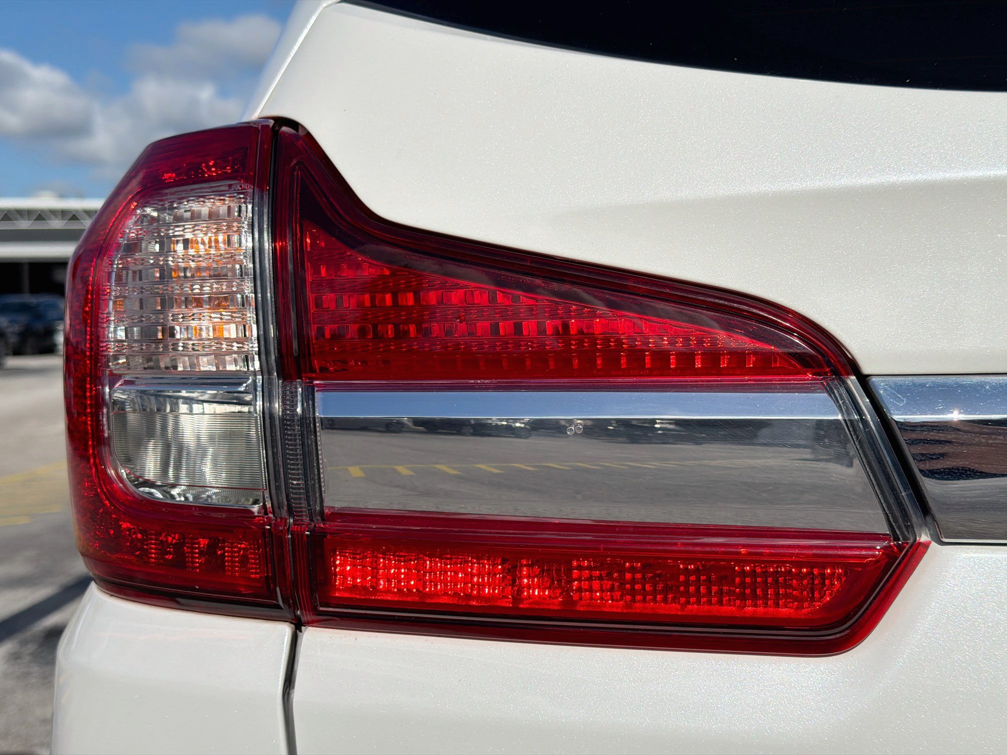 Used 2021 Subaru Ascent Touring w/ Popular Package #2A AWD/4WD image 10