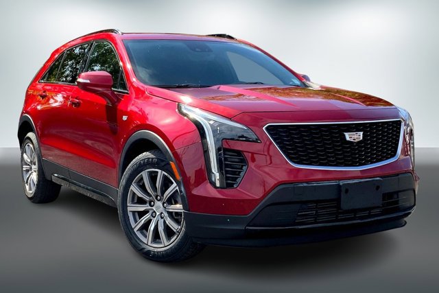 Certified 2022 Cadillac XT4 Sport w/ Enhanced Visibility Package