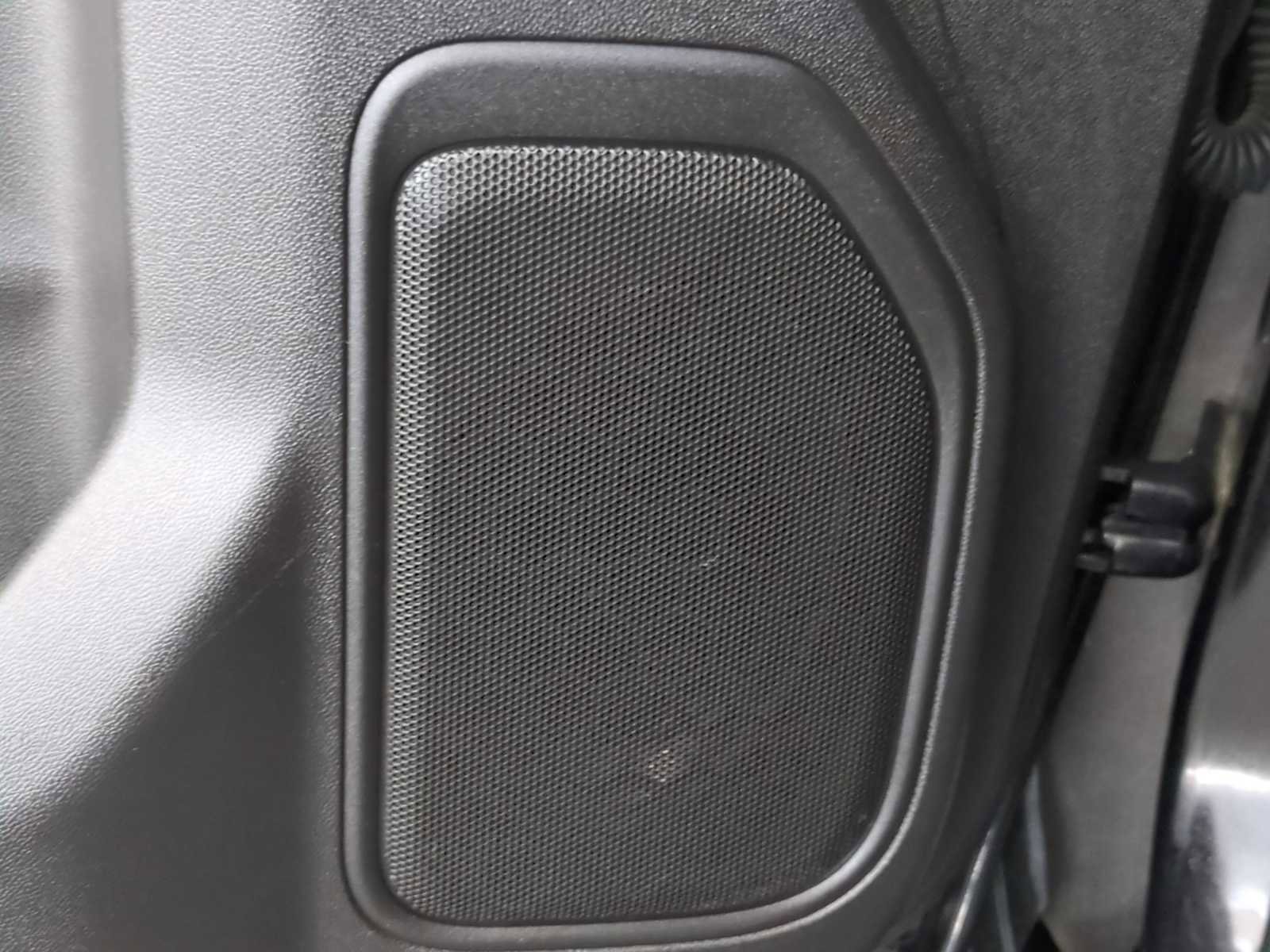 Used 2023 Chevrolet Silverado 2500 Custom w/ Custom Value Package image 27