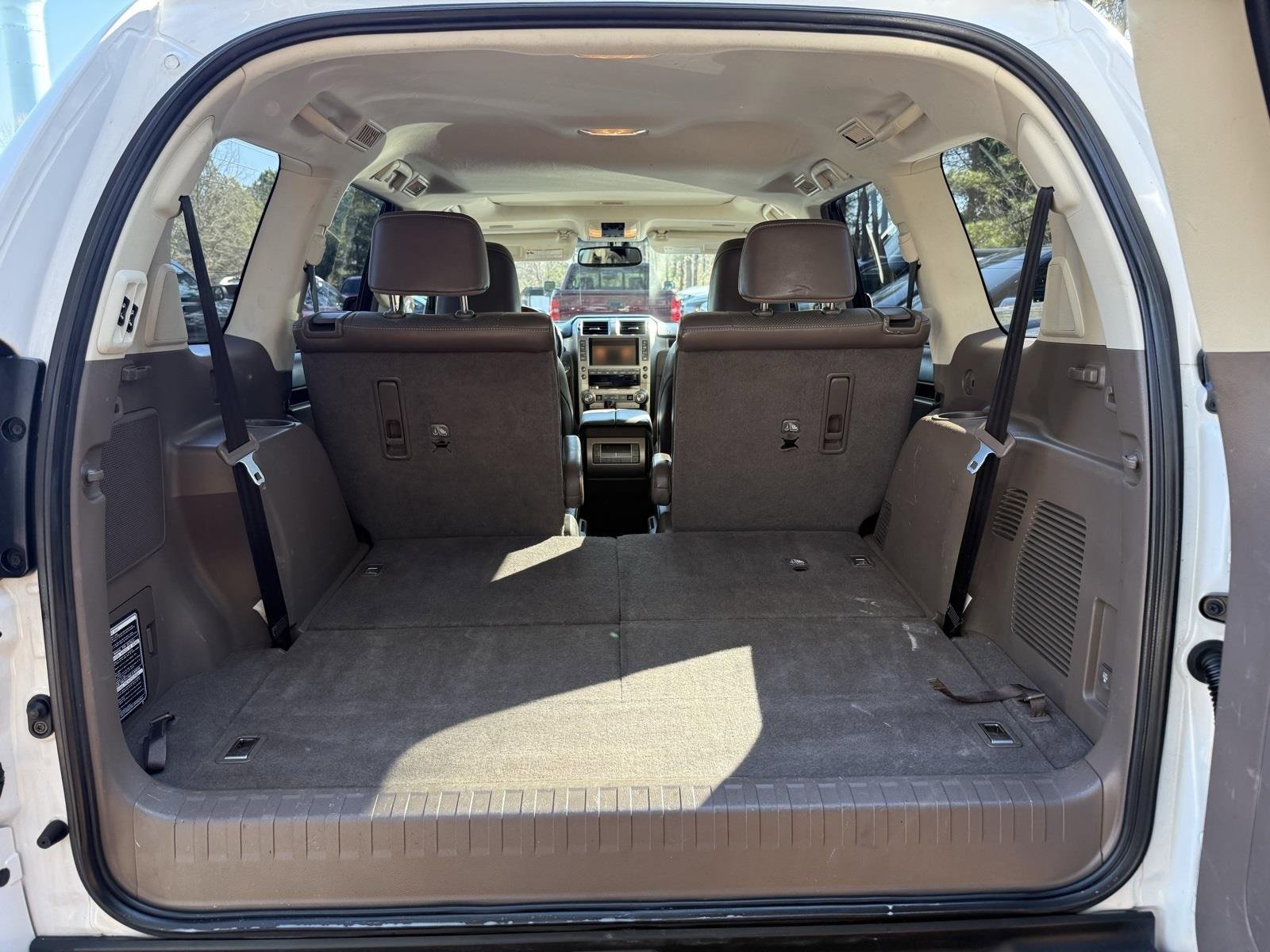 Used 2017 Lexus GX 460 Luxury image 13