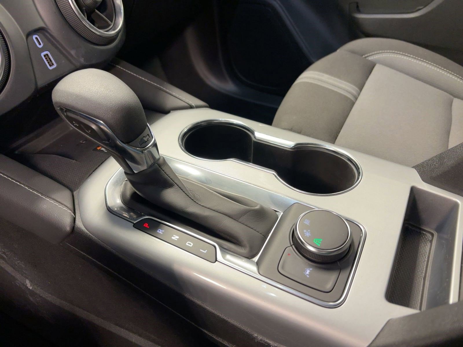 Certified 2024 Chevrolet Blazer LT w/ Convenience Package image 17