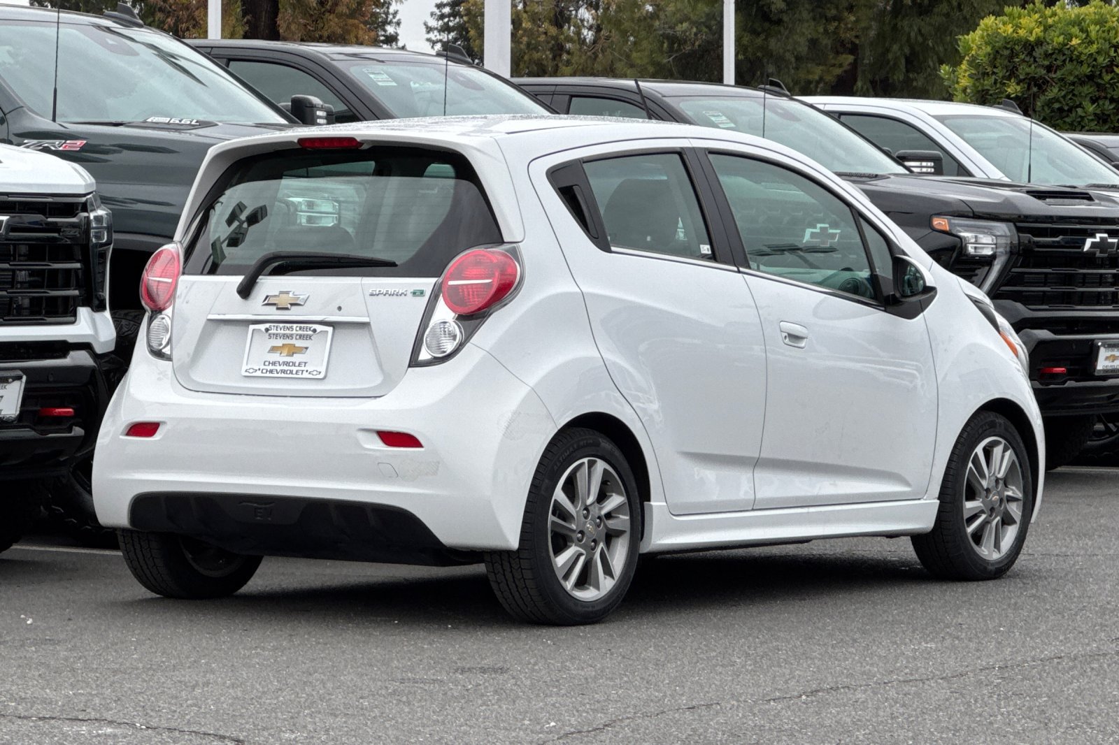 Used 2014 Chevrolet Spark LT FWD image 5