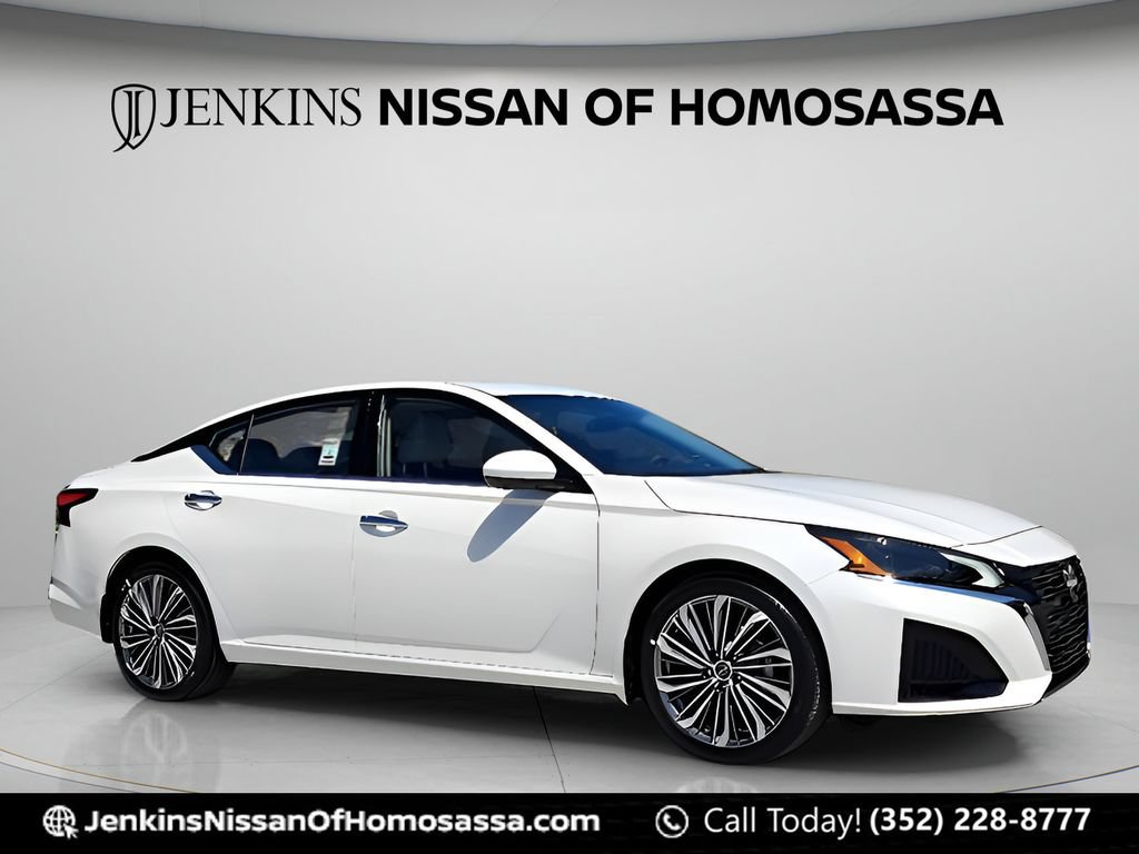 New 2025 Nissan Altima 2.5 SL FWD image 11