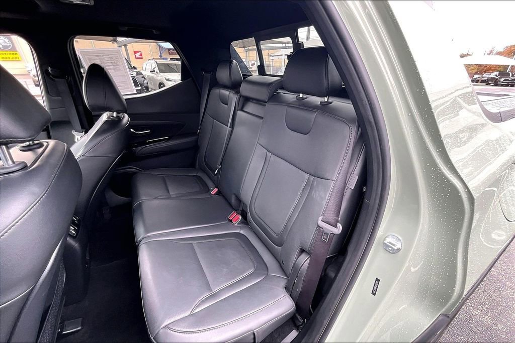 Used 2024 Hyundai Santa Cruz Limited image 36