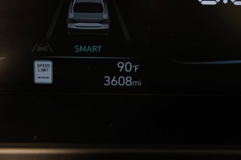 Used 2026 Hyundai Elantra Sport image 28